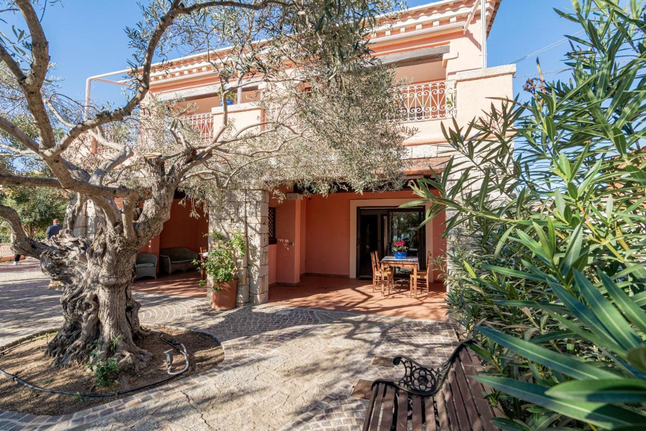 Porto San Paolo Apartments Dış mekan fotoğraf